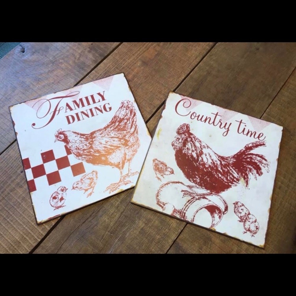 Rustic Tin Chicken Decor